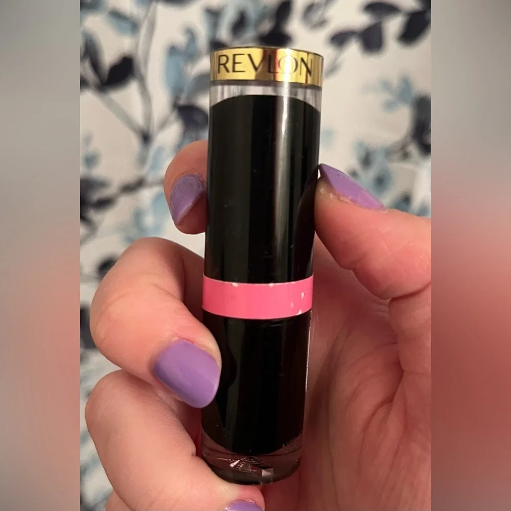 Revlon So Sleek Pink Lipstick